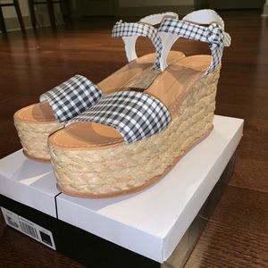 Never been worn platform sandal (size 12)